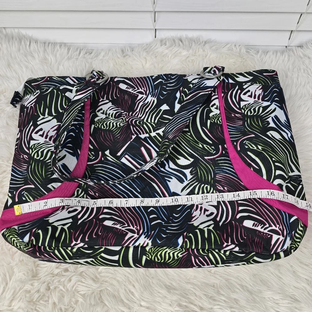 High Sierra Tote Bag with Zippered Closure